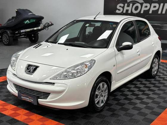 PEUGEOT 207 1.4 XR 8V FLEX 4P MANUAL PEUGEOT 207 1.4 XR 8V FLEX 4P MANUAL